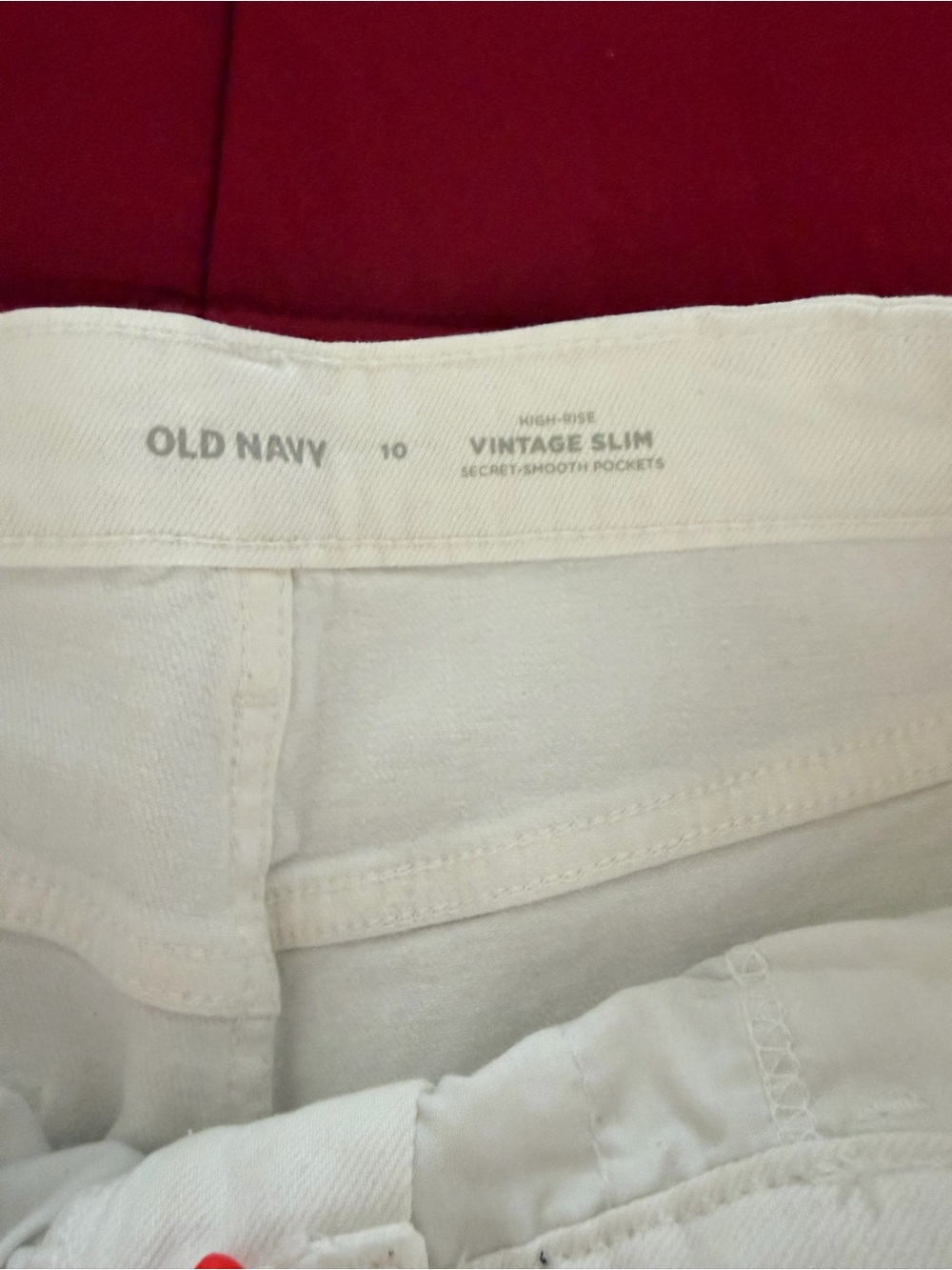 Old Navy Vintage Slim White Jeans women size 10